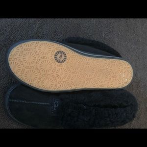 Ugg slippers